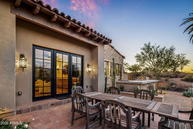 10832 E WINTER SUN Drive, Scottsdale, AZ 85262