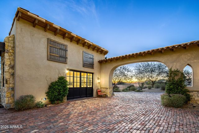 10832 E WINTER SUN Drive, Scottsdale, AZ 85262