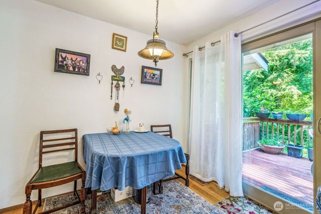 18818 181st Place NE, Woodinville, WA 98077