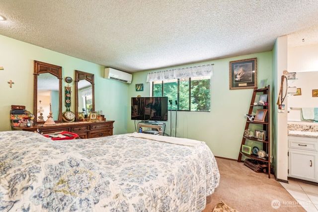 18818 181st Place NE, Woodinville, WA 98077