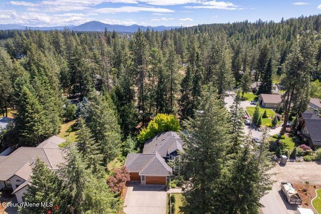 418 S Riviere Ct, Coeur D'alene, ID 83814