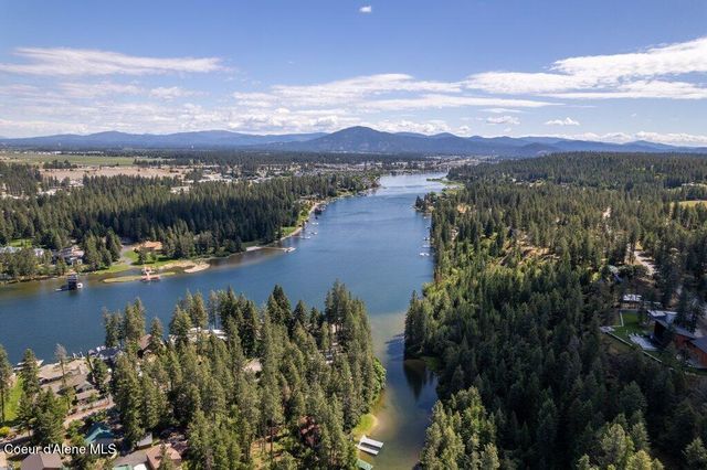 418 S Riviere Ct, Coeur D'alene, ID 83814