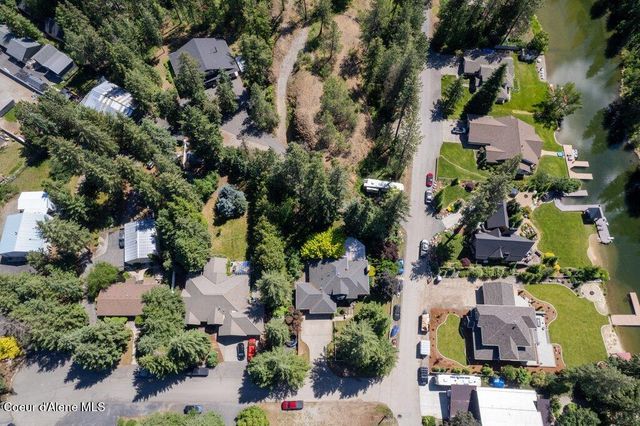 418 S Riviere Ct, Coeur D'alene, ID 83814