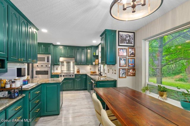418 S Riviere Ct, Coeur D'alene, ID 83814