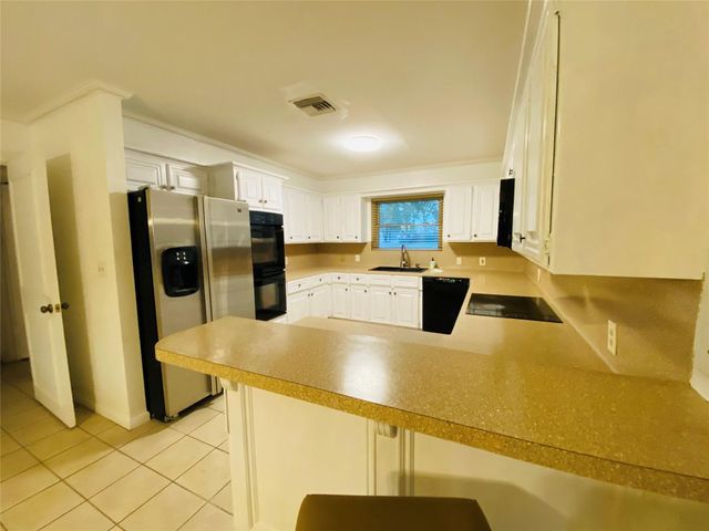 14212 & 14216 Horseshoe Bend, Conroe, TX 77384