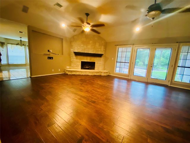 14212 & 14216 Horseshoe Bend, Conroe, TX 77384