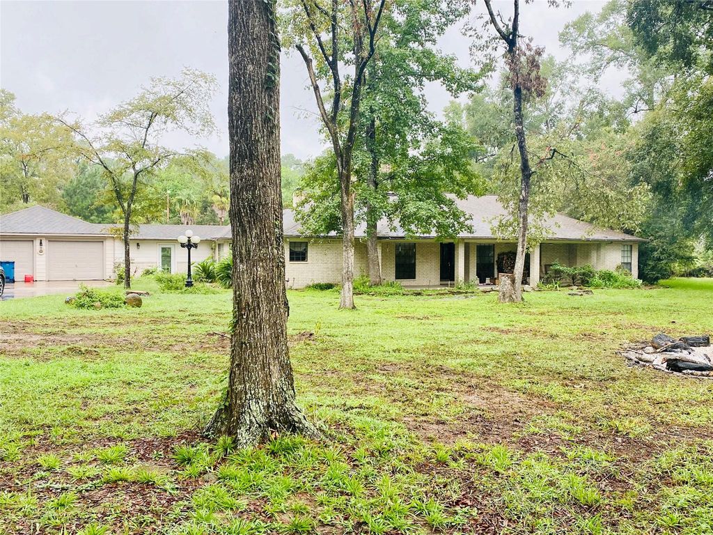 14212 & 14216 Horseshoe Bend, Conroe, TX 77384