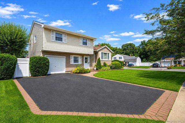 2 Gould Drive, Lake Grove, NY 11755