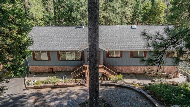 27352 Chaparral Dr, Pioneer, CA 95666