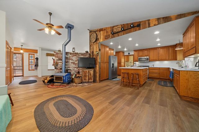 27352 Chaparral Dr, Pioneer, CA 95666
