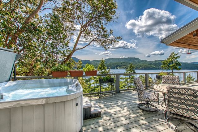 242 Marina Heights Lane, Orcas Island, WA 98245