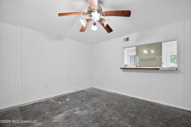 366 Queen Marie Lane, Jackson, MS 39209