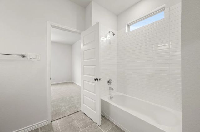 402 Saddle Lane, Denton, TX 76205