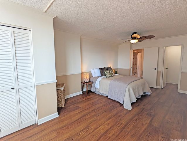 1617 Clark Street 804, Honolulu, HI 96822