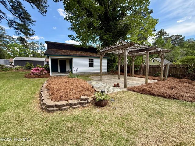1391 Johnson Drive, Williamston, NC 27892