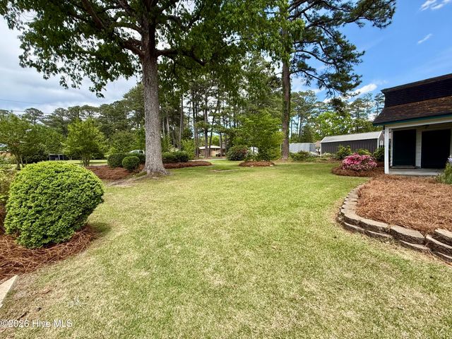 1391 Johnson Drive, Williamston, NC 27892