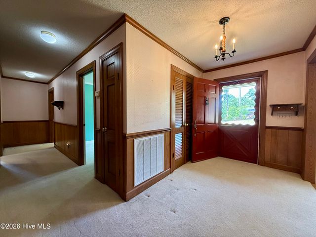 1391 Johnson Drive, Williamston, NC 27892