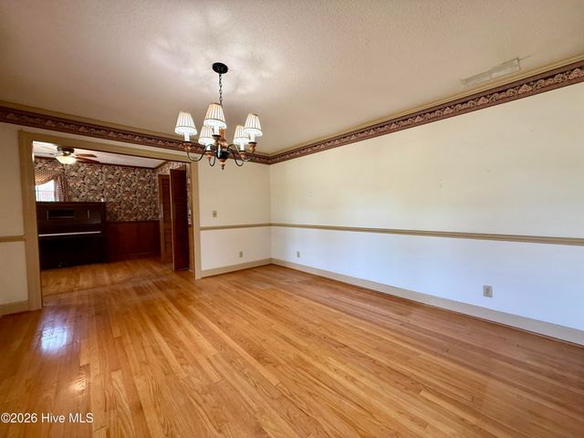 1391 Johnson Drive, Williamston, NC 27892