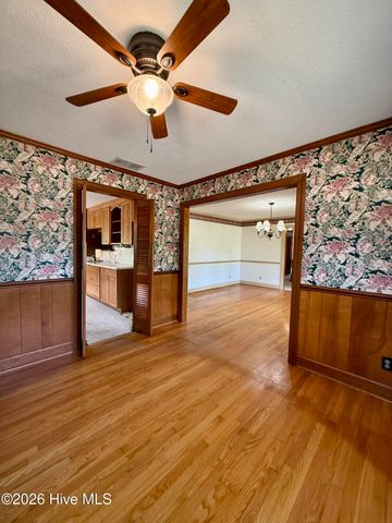 1391 Johnson Drive, Williamston, NC 27892