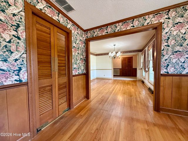 1391 Johnson Drive, Williamston, NC 27892