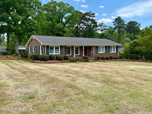 1391 Johnson Drive, Williamston, NC 27892