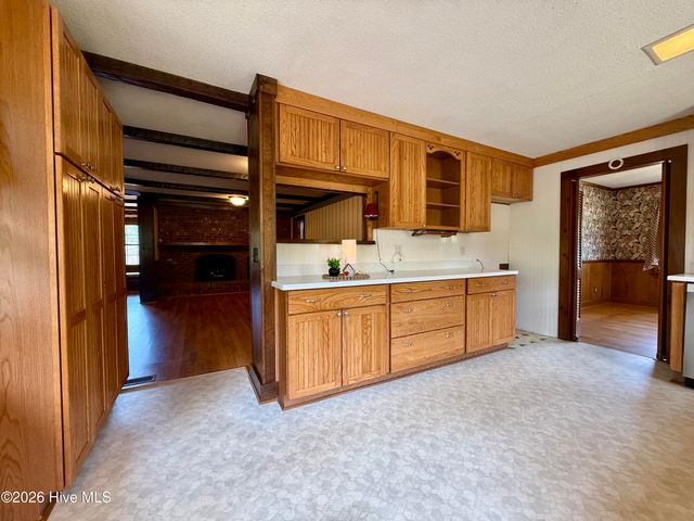 1391 Johnson Drive, Williamston, NC 27892