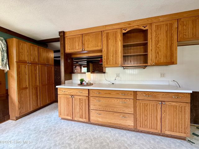 1391 Johnson Drive, Williamston, NC 27892