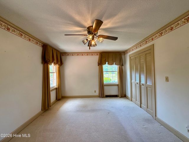 1391 Johnson Drive, Williamston, NC 27892