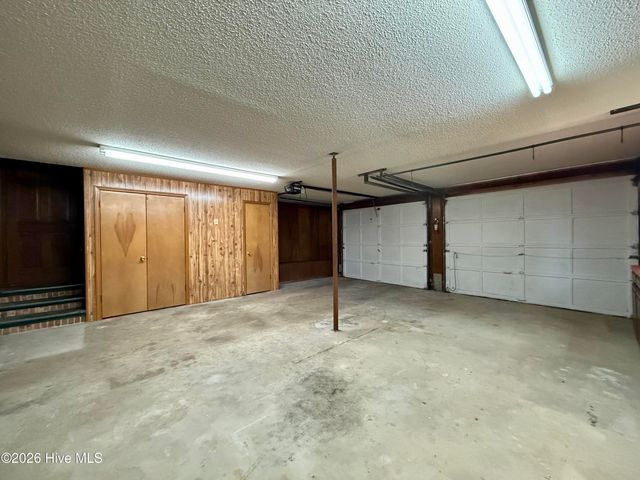 1391 Johnson Drive, Williamston, NC 27892