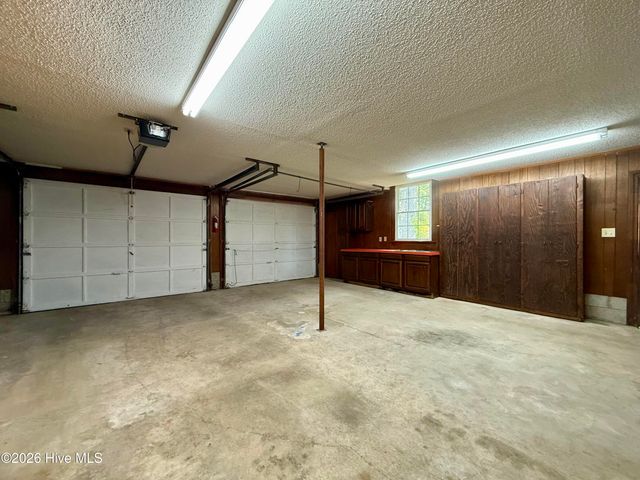 1391 Johnson Drive, Williamston, NC 27892