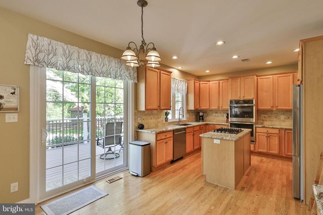 4353 E TEXAS RD, Allentown, PA 18103