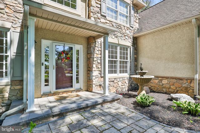 4353 E TEXAS RD, Allentown, PA 18103