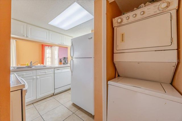 203 COCO PLUM DRIVE Main Unit, Davenport, FL 33897