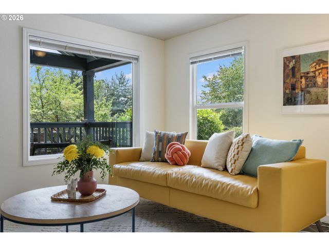 13815 Se STEELE St, Portland, OR 97236