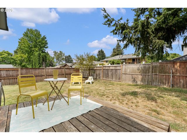 13815 Se STEELE St, Portland, OR 97236