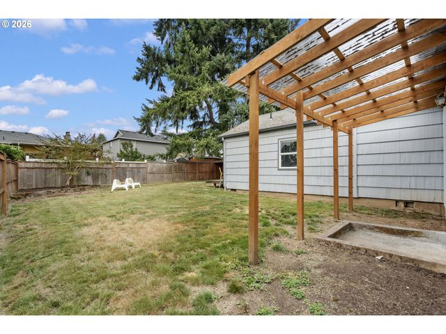 13815 Se STEELE St, Portland, OR 97236