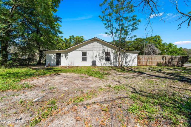 3250 SOUTEL Drive, Jacksonville, FL 32208