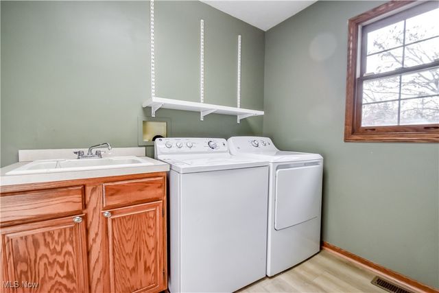 6980 Sturbridge Drive, Concord, OH 44077