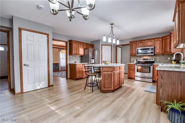 6980 Sturbridge Drive, Concord, OH 44077