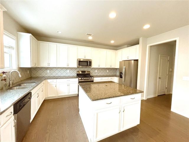 5775 Rialto Way, Cumming, GA 30040