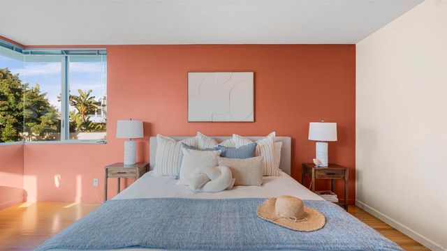 150 Juniper Ave, Carlsbad, CA 92008