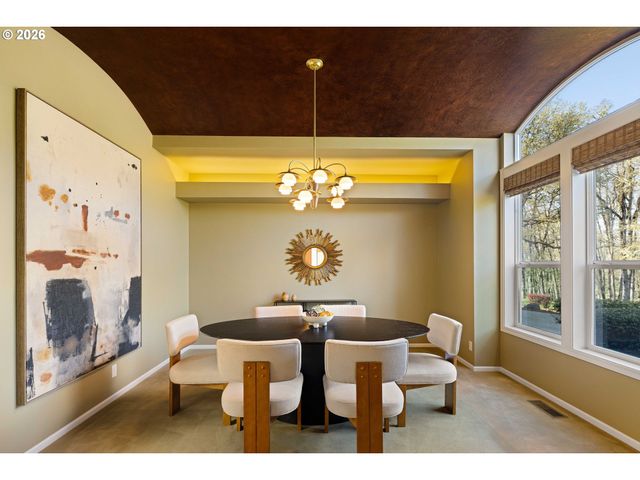 85789 LORANE Hwy, Eugene, OR 97405