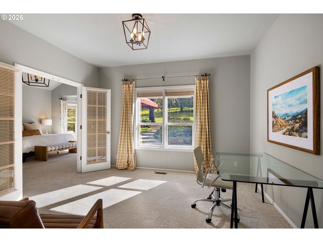 85789 LORANE Hwy, Eugene, OR 97405