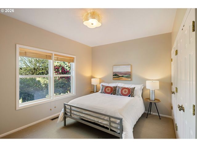 85789 LORANE Hwy, Eugene, OR 97405