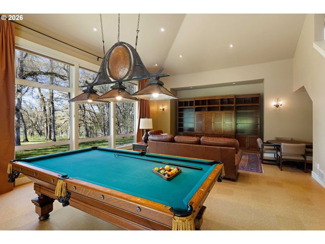 85789 LORANE Hwy, Eugene, OR 97405