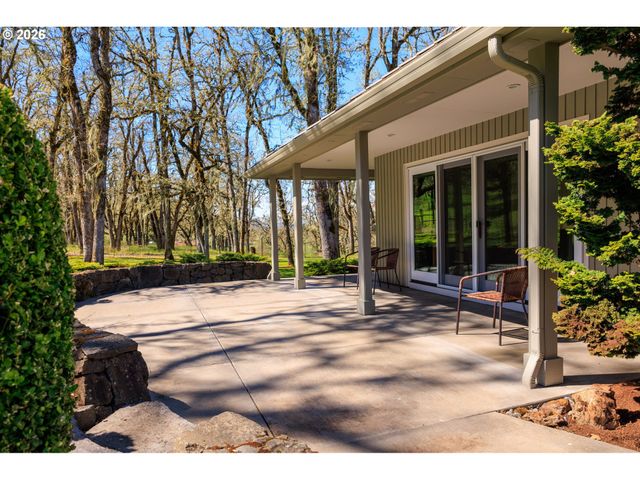 85789 LORANE Hwy, Eugene, OR 97405