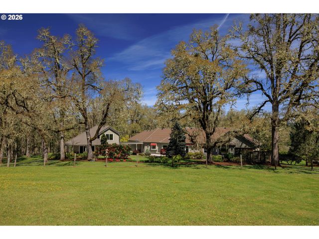 85789 LORANE Hwy, Eugene, OR 97405