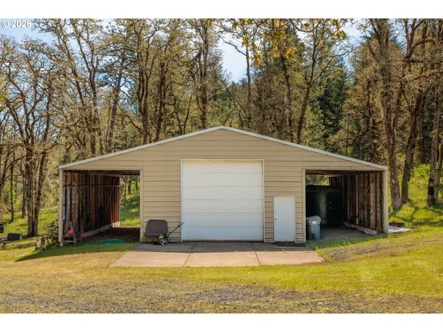 85789 LORANE Hwy, Eugene, OR 97405