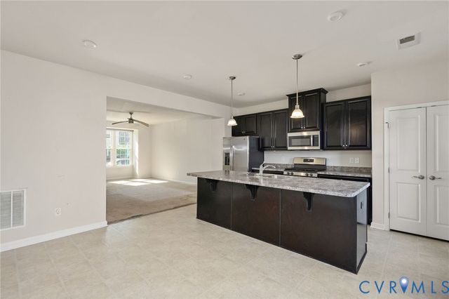 7860 Old Guild Rd, North Chesterfield, VA 23237