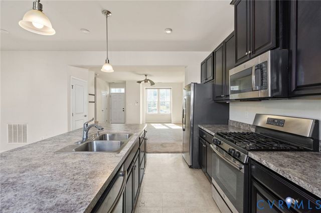 7860 Old Guild Rd, North Chesterfield, VA 23237